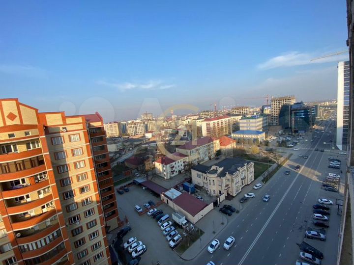 2-к. квартира, 83 м², 18/21 эт.