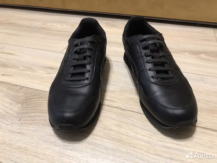 Кроссовки Asics