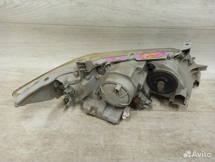 Фара левая Toyota Camry 40 2007