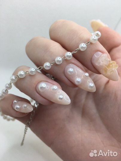 Маникюр, наращивание ногтей