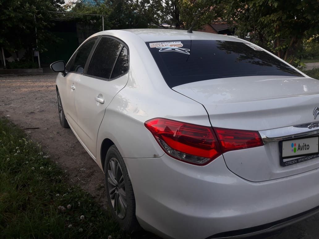 Citroen C4: фото владельца