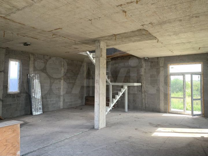 Дом 143 м² на участке 5 сот.