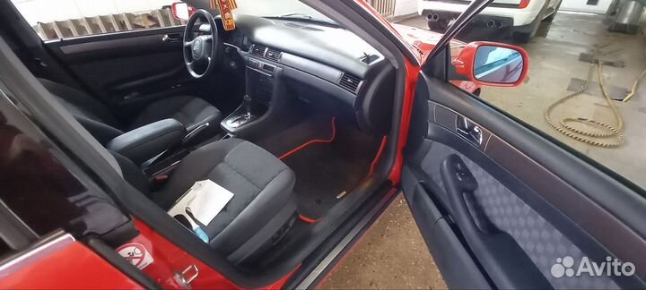 Audi A6 2.4 AT, 1998, битый, 191 000 км