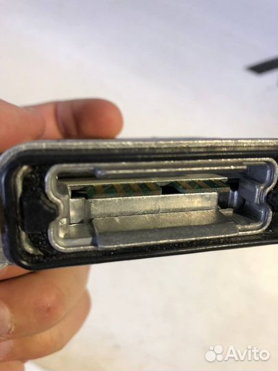 Блок ксенона LXD1/3V2 valeo 6G 89034934