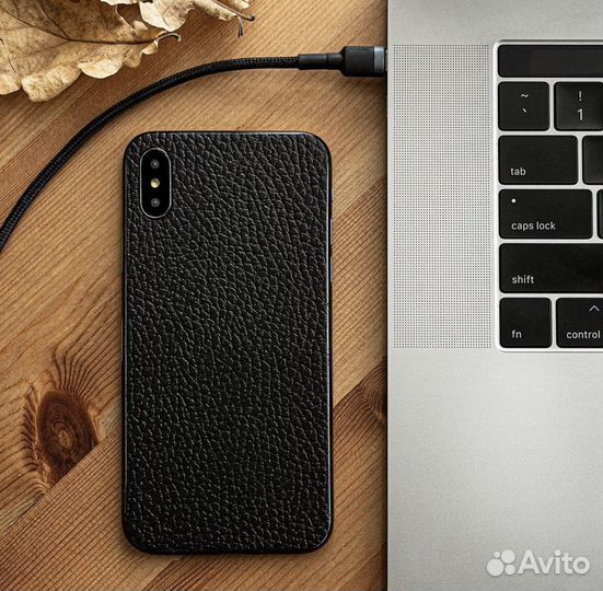 Чехол наклейка из кожи для iPhone Xs