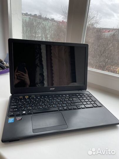 Ноутбук Acer Aspire E1-572G