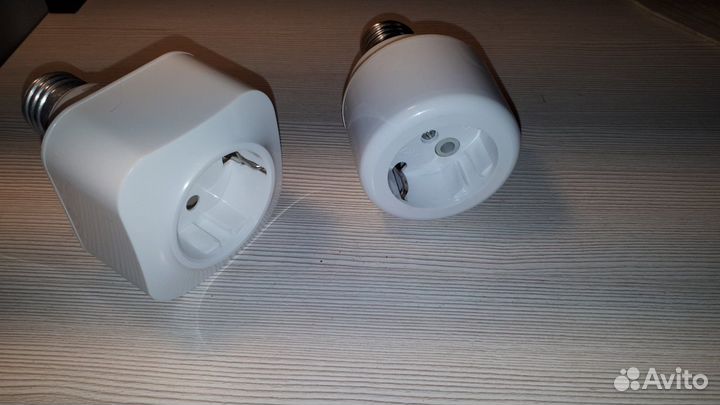 Переходник цоколь-розетка