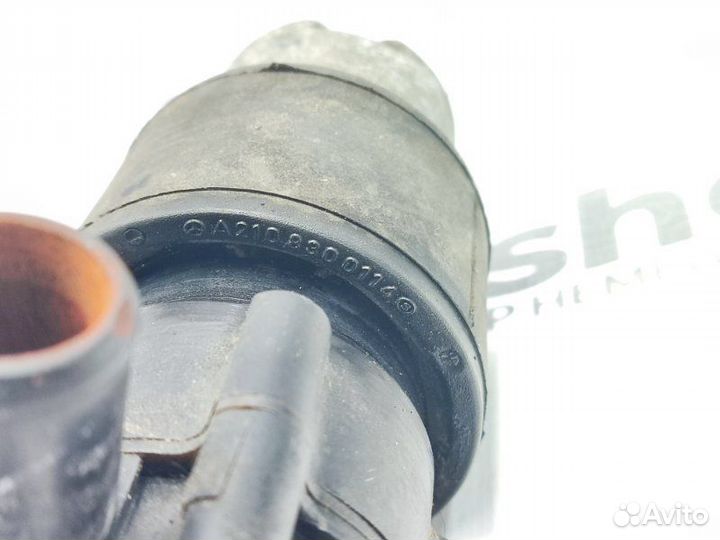 Насос (помпа) электрическая Mercedes-Benz E 320