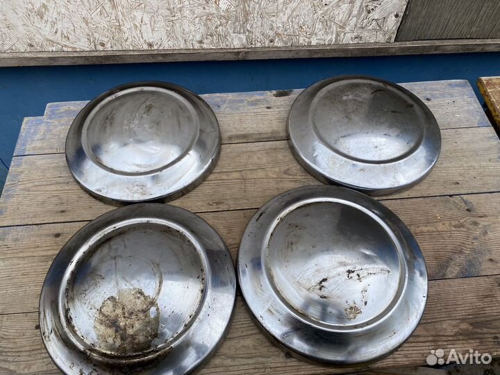 Колпаки на автомобиль Волга СССР винтаж, ретро