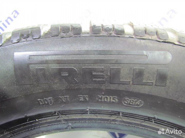 Pirelli Winter 210 SnowControl Serie II 235/55 R17 96R