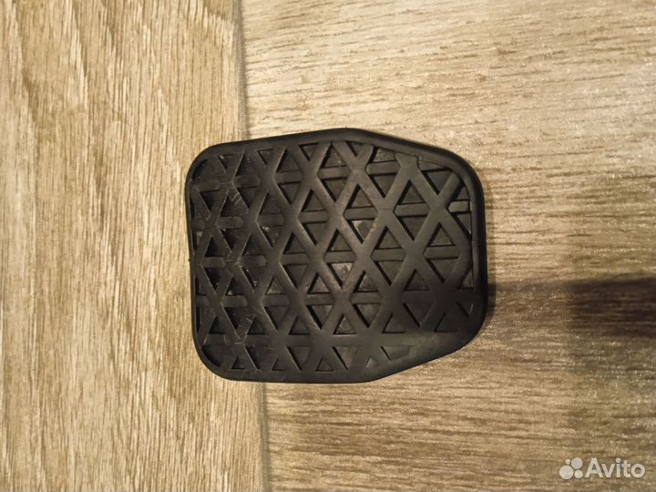 Накладка педали тормоза на BMW 5 (E60, EE61)