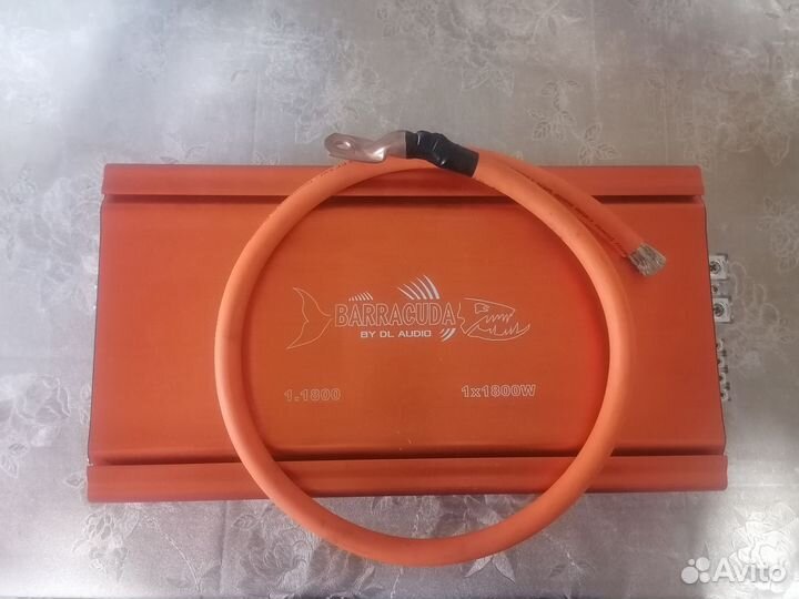 Автомобильный усилитель моноблок