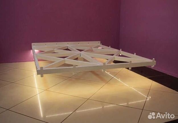 Парящие кровати в наличии