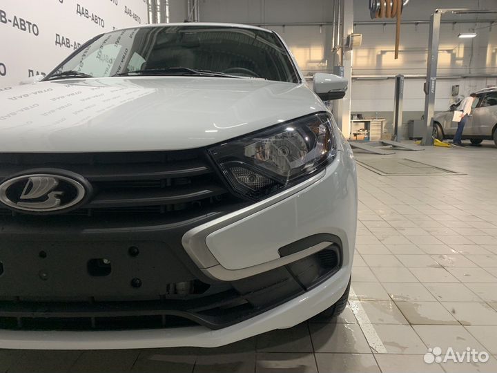LADA Granta 1.6 МТ, 2025