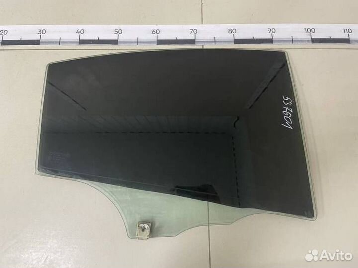 Стекло двери задней правой Mazda Mazda 3 BK 2002-2