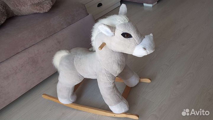 Лошадка качалка деревянная