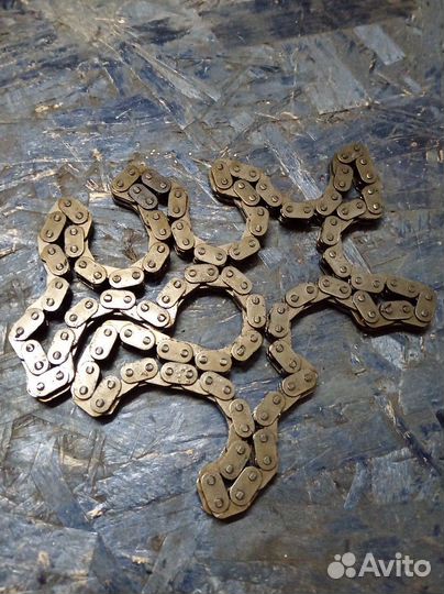 Цепь ремня грм Ford Focus 2