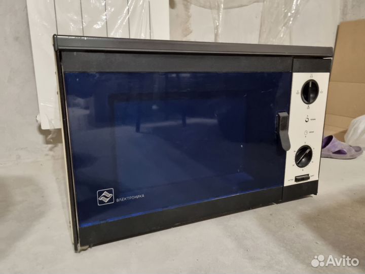Микроволновая печь ретро 