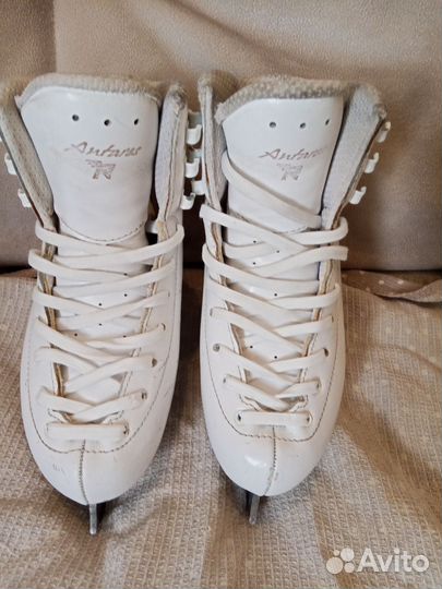 Коньки фигурные