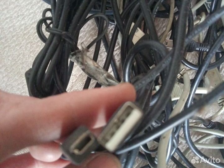 Провода.кабели.для телефонов.компа итд