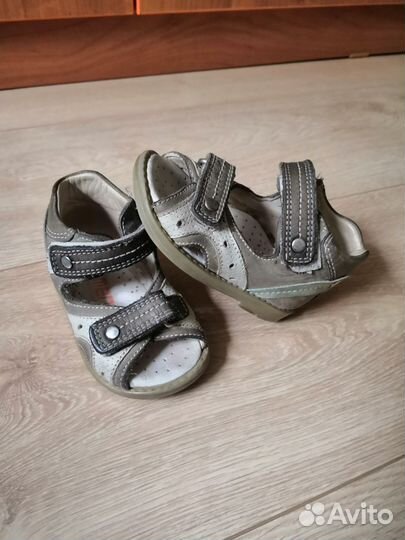 Ортопедические сандали