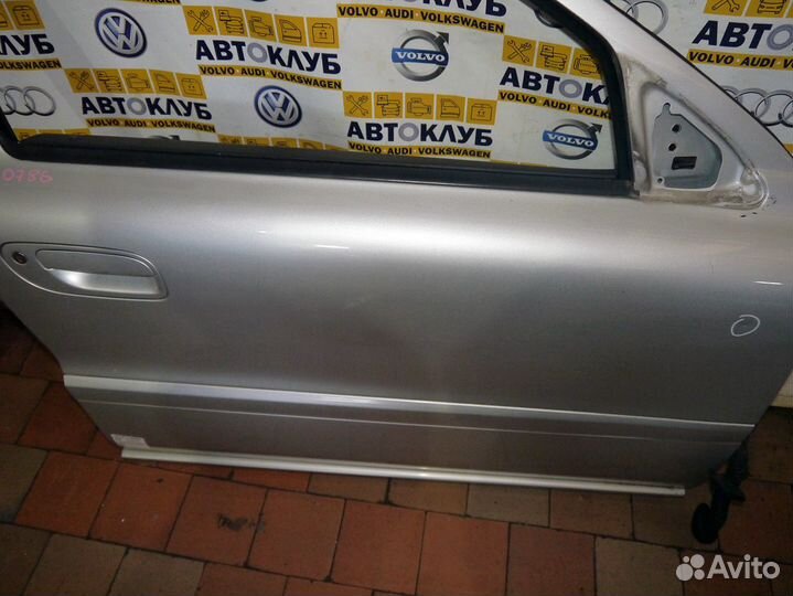 Дверь передняя правая Вольво S60 XC70 Серебро