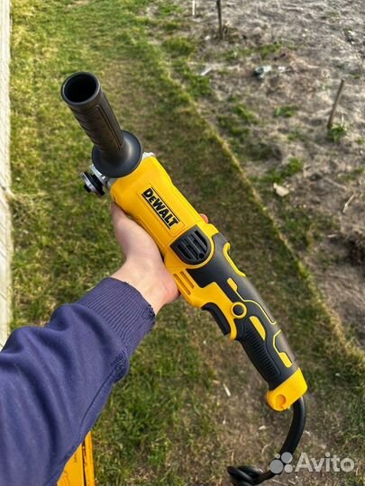 Болгарка Dewalt 125mm