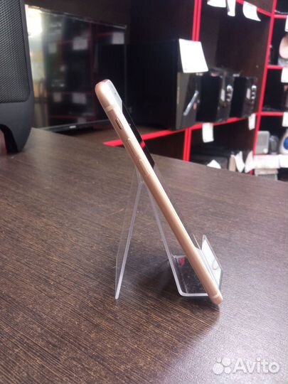 iPhone 8 Plus, 64 ГБ