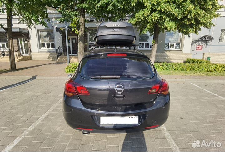 Автобокс LUX irbis 450L черный матовый на Opel