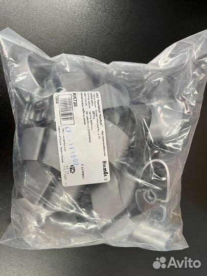 Вертикальный, гибкий кабель-канал