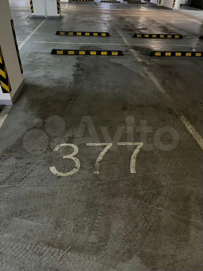 Машиноместо, 15 м²