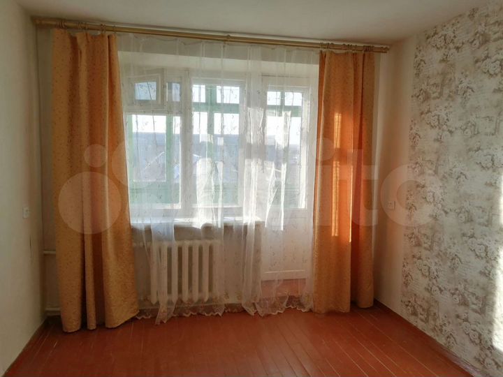 1-к. квартира, 30 м², 3/3 эт.