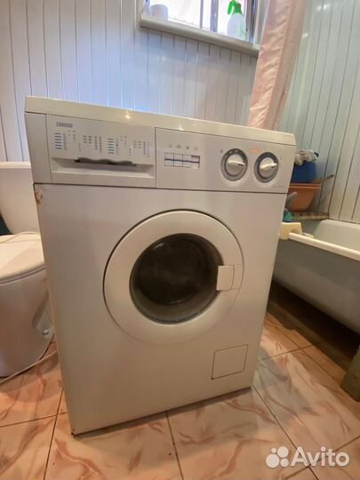 Стиральная машина zanussi