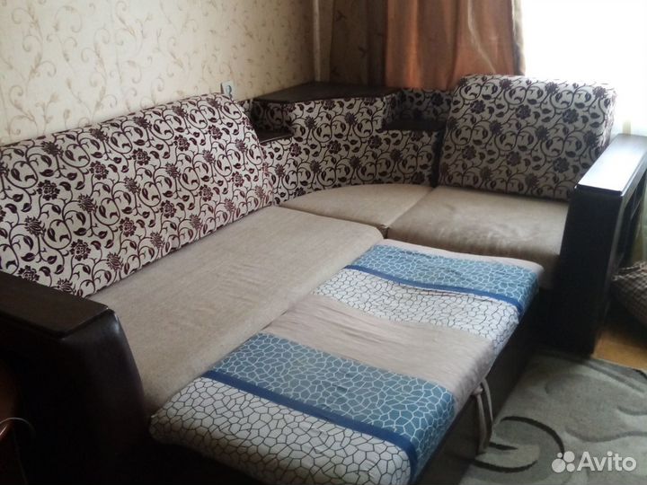 Угловой диван бу