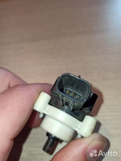 Датчик положения кузова prado 150