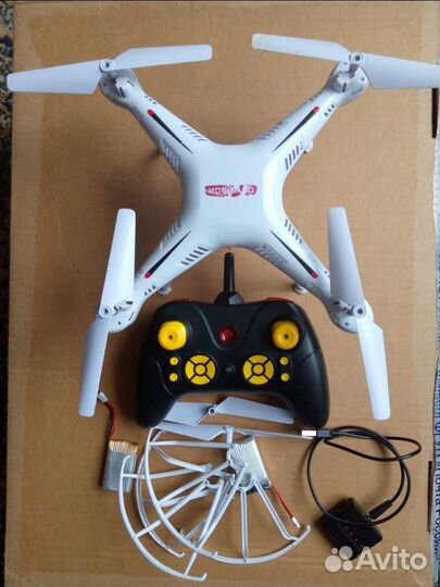 Квадрокоптер Syma X5UW и Mоbikaro