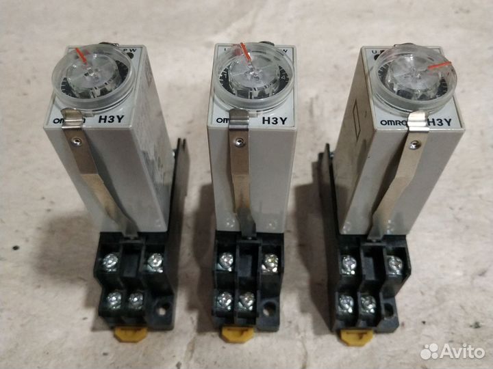 Таймер реле Omron H3Y-2 (Япония)
