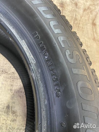 Bridgestone Blizzak VRX 215/55 R17 94Q