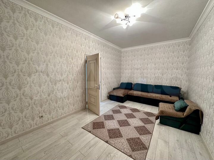 1-к. квартира, 50 м², 1/12 эт.