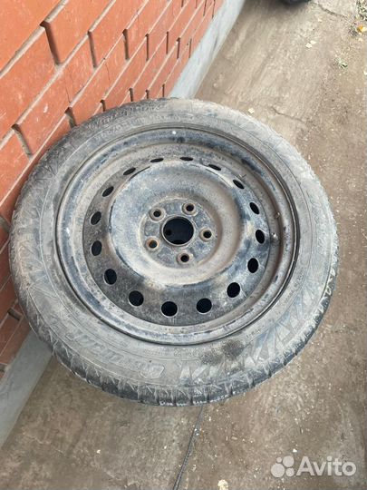 Липучки на r16 стояли на Тойота королла