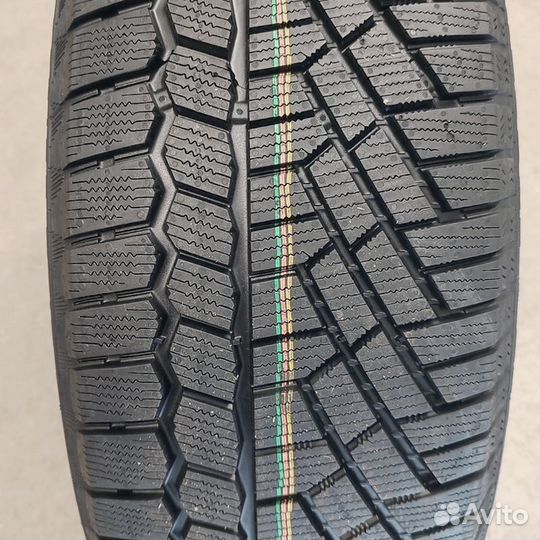 Gislaved Soft Frost 200 SUV 215/60 R17 96T