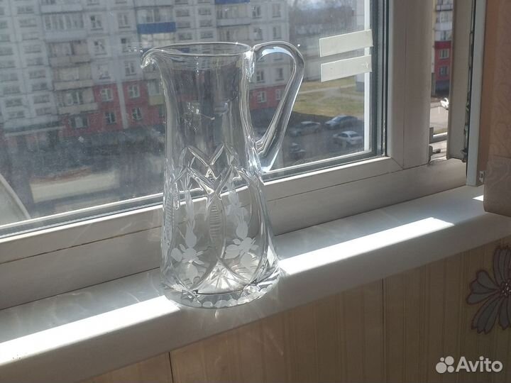 Хрустальный кувшин