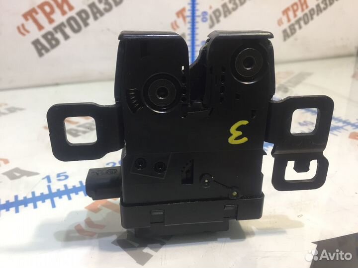 Лендровер Range Rover Sport Замок заднего стекла