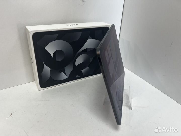 Планшет без SIM-карты Apple iPad Air 5 Wi-Fi 8/64G