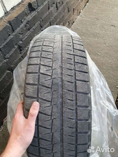 Bridgestone Blizzak Revo GZ 205/55 R16