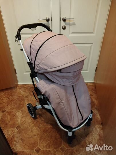 Прогулочная коляска jetem
