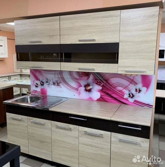 Кухонный гарнитур Маша новый готовое решение