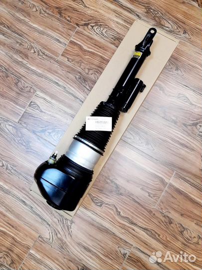 Стойка пневмо для бмв 7er RWD 37106877553