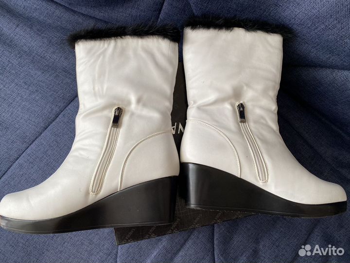 Сапоги и ботинки женские р.37 (белые)
