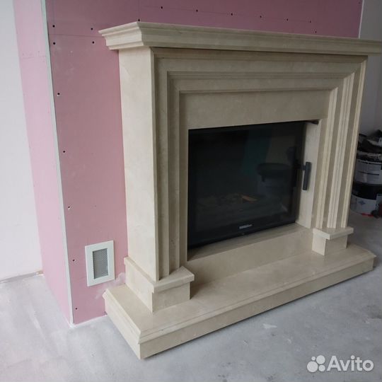 Портал каминный мраморный